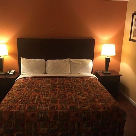 Four Season Motel イースト・グリーンバッシュ エクステリア 写真